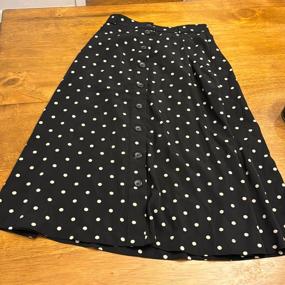 3/$10 Forever 21 polka dot skirt